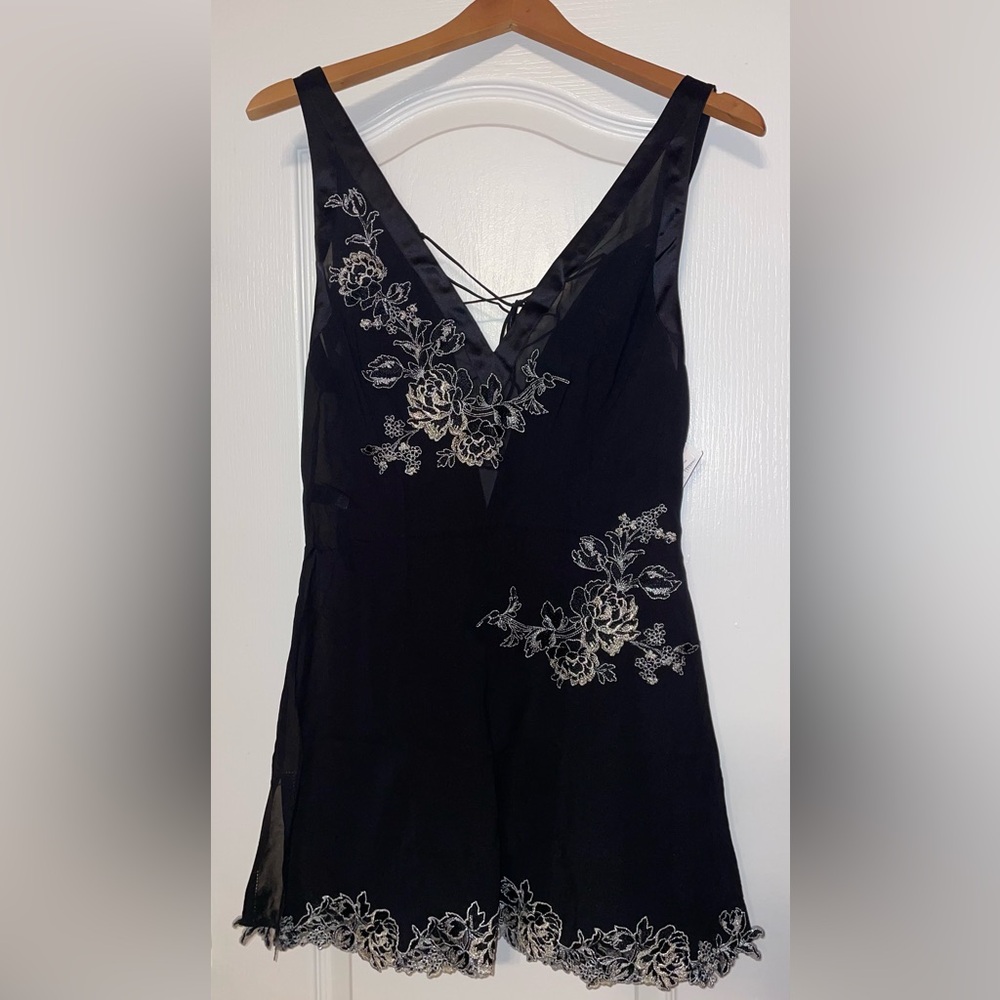 BNWT La Perla Peony Slip/Gown Size 3